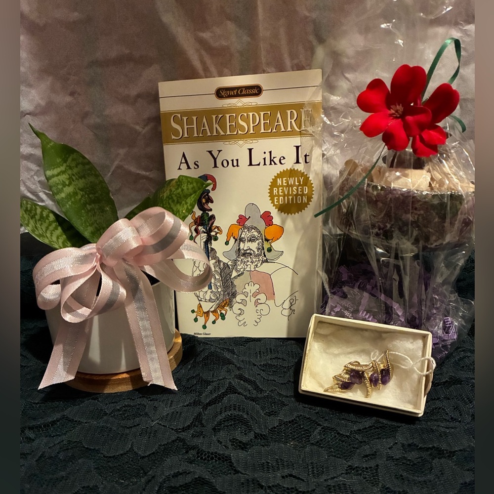 “As You Like It” Gift Set